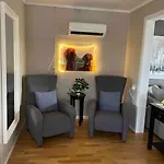 Solrikt Og Sentralt. Ta Med Bade To Og Firbeinte Сasa de vacaciones *