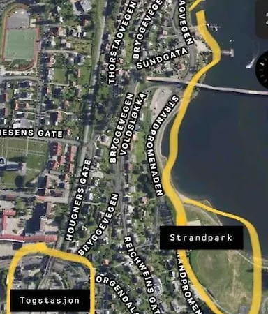 Tatil Evi Solrikt Og Sentralt. Ta Med Bade To Og Firbeinte *