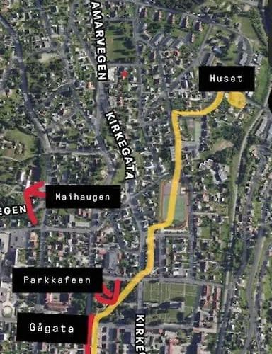 Solrikt Og Sentralt. Ta Med Bade To Og Firbeinte * Lillehammer