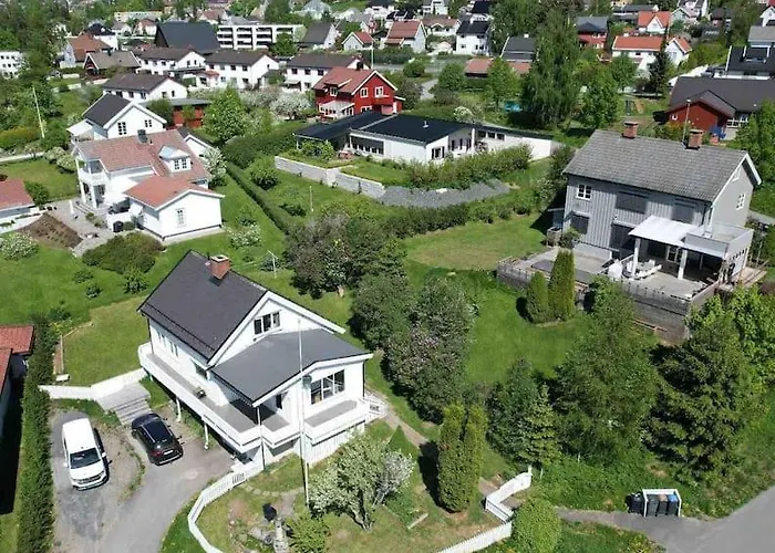 Dom wakacyjny Solrikt Og Sentralt. Ta Med Bade To Og Firbeinte *