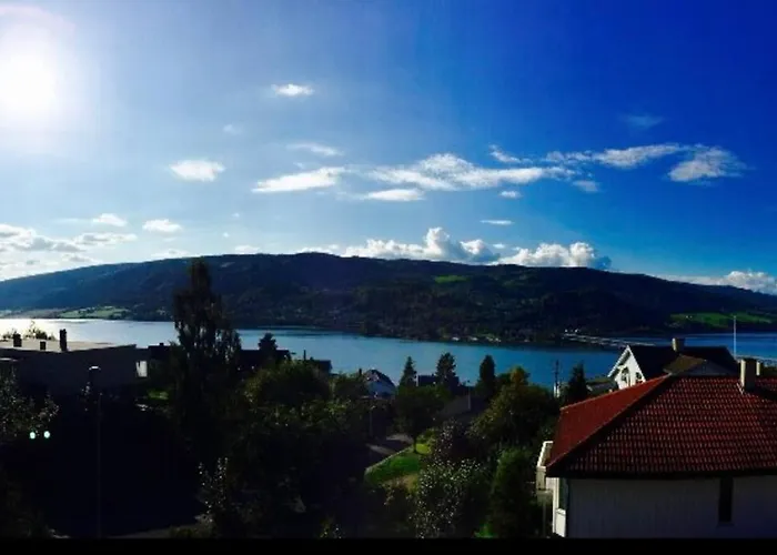 Сasa de vacaciones Solrikt Og Sentralt. Ta Med Bade To Og Firbeinte Lillehammer
